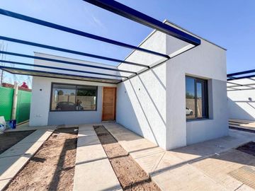 Venta casa B° privado, Maipú. Pinar del Sol IX