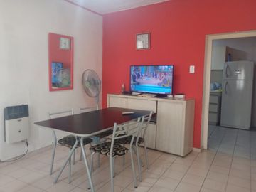 Venta Casa con Dpto en Bombal Sur ideal Inversión