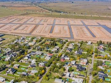 VENTA LOTE FUNES LAKES