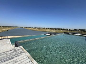 VENTA LOTE FUNES LAKES