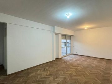 EN VENTA DEPARTAMENTO DOS DORMITORIOS ZONA CENTRO