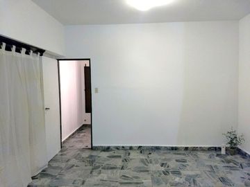 VENTA 2 CASAS EN UN LOTE-IDEAL VIVIR Y ALQUILAR!