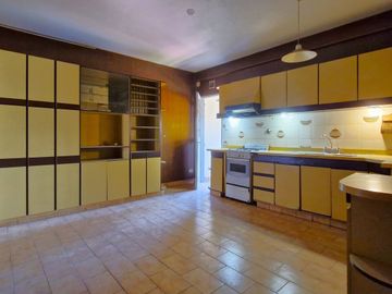 VENTA 2 CASAS EN UN LOTE-IDEAL VIVIR Y ALQUILAR!