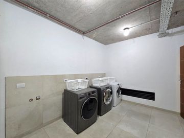 VENTA DEPTO 4 AMB LAS CAÑITAS BALCON COCHERA FIJA