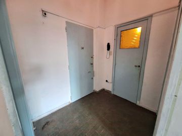 DEPARTAMENTO 2AMB VENTA BALVANERA APTO PROFESIONAL