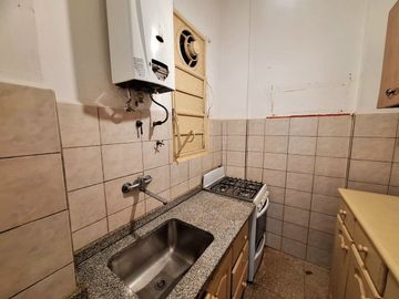 DEPARTAMENTO 2AMB VENTA BALVANERA APTO PROFESIONAL