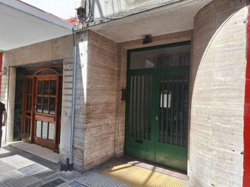 DEPARTAMENTO 2AMB VENTA BALVANERA APTO PROFESIONAL