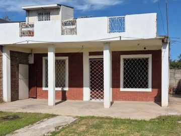 CASA 3 AMBIENTES 