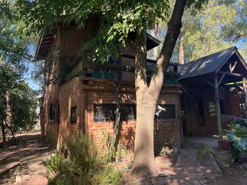 CASA  EN VENTA CON PILETA.RUTA 2 KM46 ABAST0