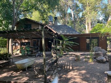 CASA  EN VENTA CON PILETA.RUTA 2 KM46 ABAST0