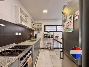 CASA EN VENTA, LA PLATA