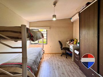 CASA EN VENTA, LA PLATA