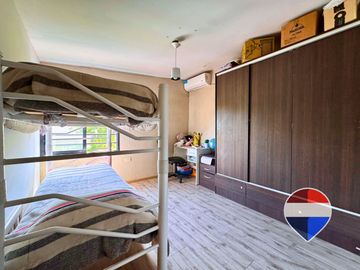 CASA EN VENTA, LA PLATA