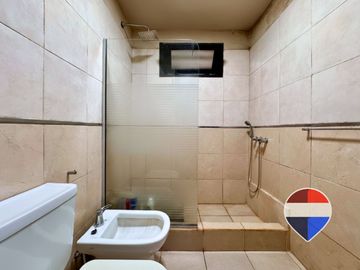 CASA EN VENTA, LA PLATA
