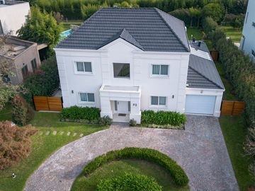 CASA EN VENTA FINCAS DE IRAOLA 2