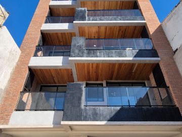 DEPARTAMENTO 2 AMBIENTES CON COCHERA EN QUILMES