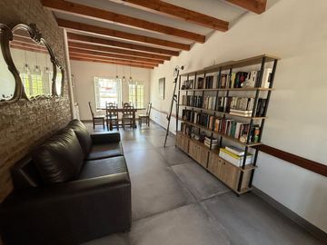 VENTA CASA 4 AMB COCHERA BERNAL APTO CREDITO