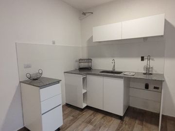 VENTA DEPARTAMENTO A ESTRENAR 1 PISO CON PATIO
