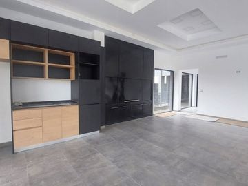 Departamento Venta dos ambientes Bernal cochera