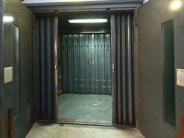 VENTA LOCAL CON DEPOSITO Y 10 COCHERAS MONSERRAT