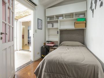 VENTA PH 5 AMBIENTES C/PATIO Y TERRAZA EN LINIERS