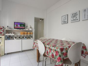 VENTA PH 5 AMBIENTES C/PATIO Y TERRAZA EN LINIERS