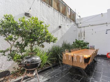 VENTA PH 5 AMBIENTES C/PATIO Y TERRAZA EN LINIERS