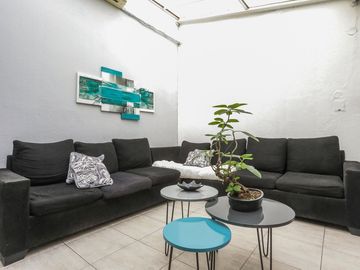 VENTA PH 5 AMBIENTES C/PATIO Y TERRAZA EN LINIERS