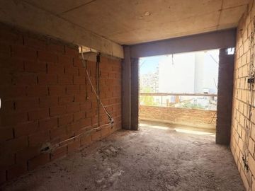 VENTA DPTO 3 AMB FLORES - OPORTUNIDAD INVERSION