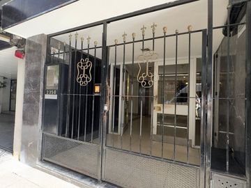 VENTA DEPARTAMENTO 2 AMB. AMOBLADO Y EQUIPADO