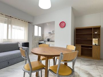 VENTA DEPARTAMENTO 2 AMB. AMOBLADO Y EQUIPADO