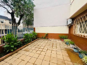 Venta Casa Saavedra Patio Terraza Cochera .