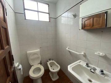 VENTA DEPARTAMENTO/PH 2 dorm GRAL BUSTOS CBA CAP
