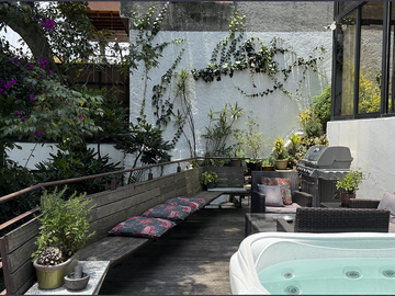 Casa en venta en Balcones de la Herradura | 486 m² | Jardín, terraza con jacuzzi