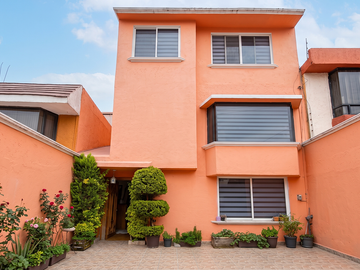 Casa Habitación en Venta en Jardines Bellavista, Tlalnepantla de Baz