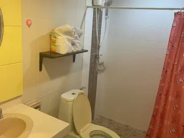 Cozy & Private Corner Condo at Cattaleya Condotel