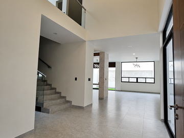 Residencia premium en Terranza Residence con roof garden, 377 m² de construcción y ubicación exclusiva