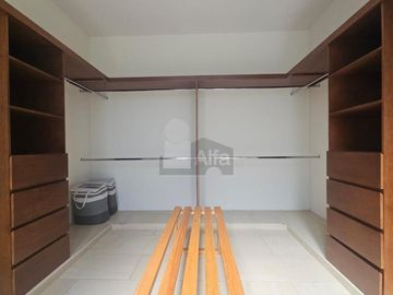 Casa en Venta o Renta Cholul, Mérida, Yucatán.