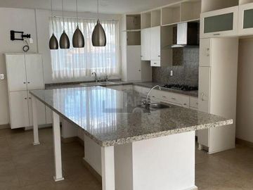 Casa en condominio en venta en La Victoria, Zinacantepec, México