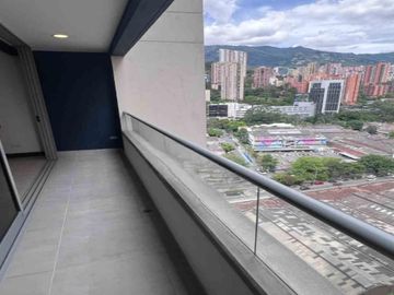 APARTAESTUDIO EN ARRIENDO UBICADO EN EL POBLADO SECTOR CIUDAD DEL RIO