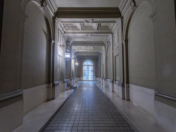 Estilo francés , 5 dormitorios, en Recoleta, Cochera, opcional