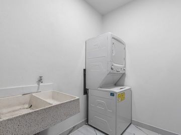CONDO V MARINA 104-A