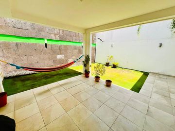 Casa en venta en Veracruz frente a parque Fracc. Costa de Oro