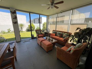 Casa en Venta en Los Robles