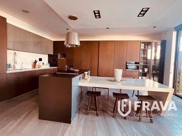 CASA EN VENTA EN PUERTA LAS LOMAS