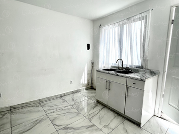 Departamento en Renta en Colinas de Agua Caliente