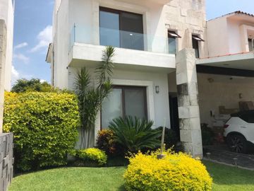 VILLA EN PARAISO COUNTRY CLUB