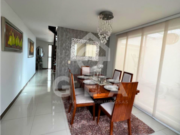 Venta de Casa Esquinera en Popayán, Valle Robledo Conjunto Residencial