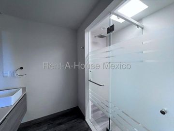 Loma Dorada Penthouse en Venta | Vista Panorámica | 3 Estacionamientos RAH2915