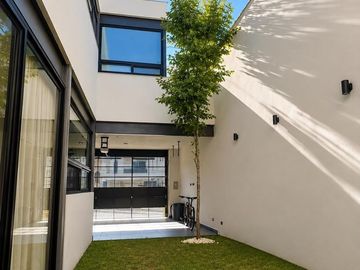 HERMOSA CASA EN VENTA | BOSQUES DE SAN PEDRO | CARRETERA NACIONAL